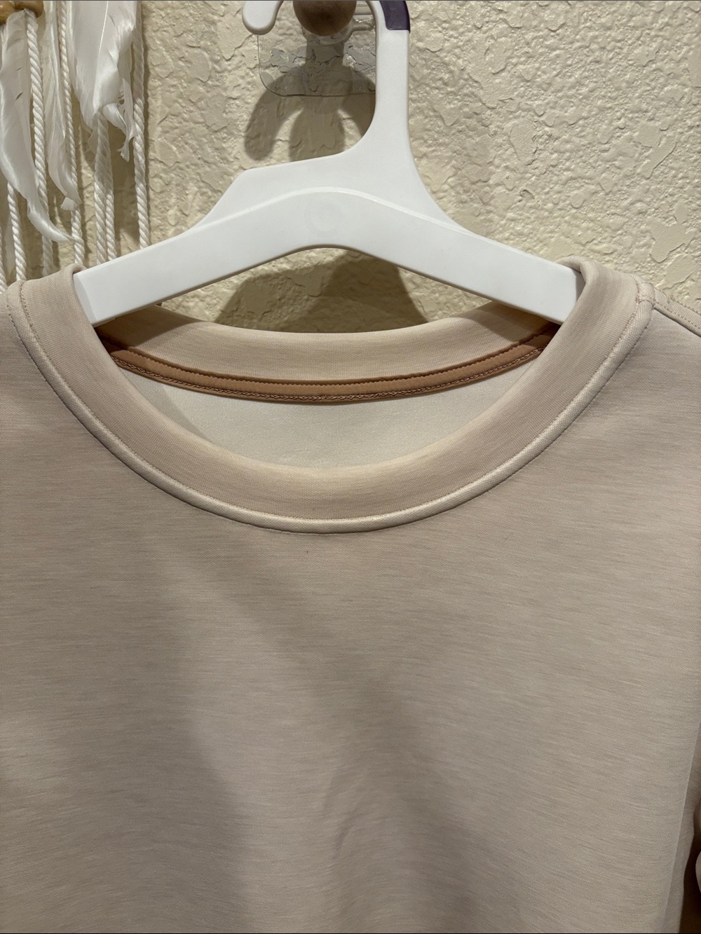 lululemon athletica Cropped Crew Sweatshirt - Cream - Picture 6 of 8